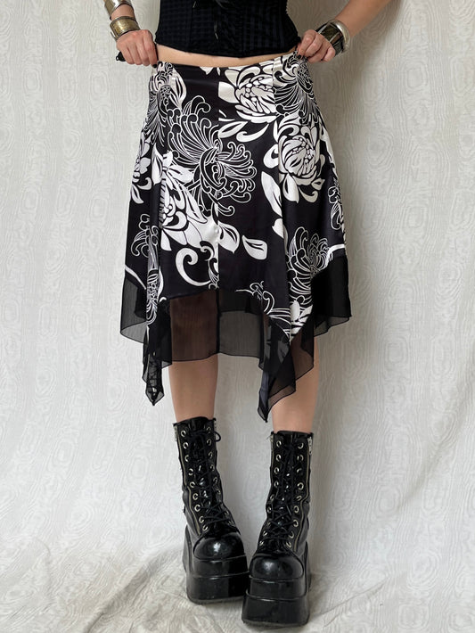 Vintage 00s Eclectic Witchy Midi Skirt (S)