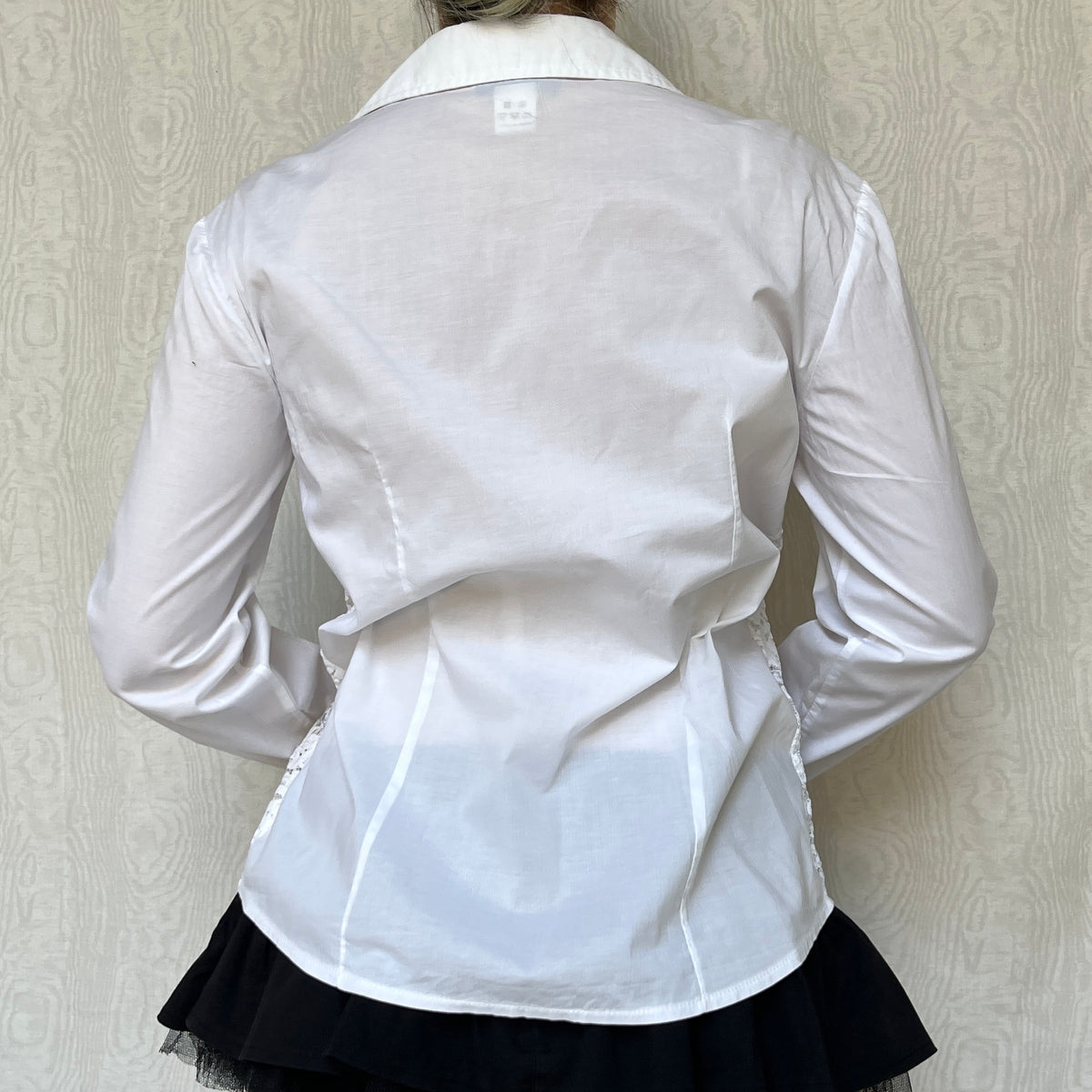 Vintage 00s Romantic White Lace Button Up Top (M)