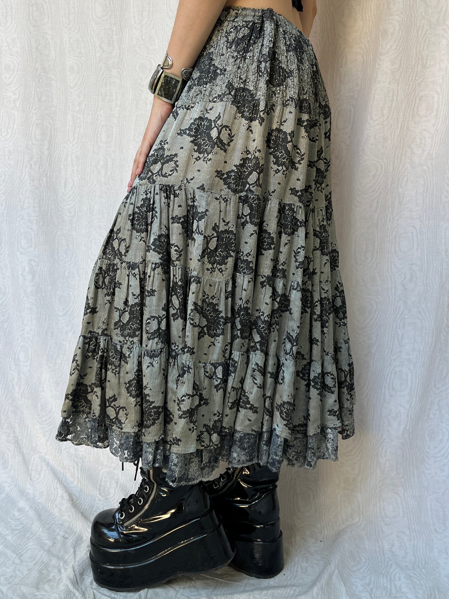 Vintage 00s Whimsigoth Lace Print Tiered Maxi Skirt (M)