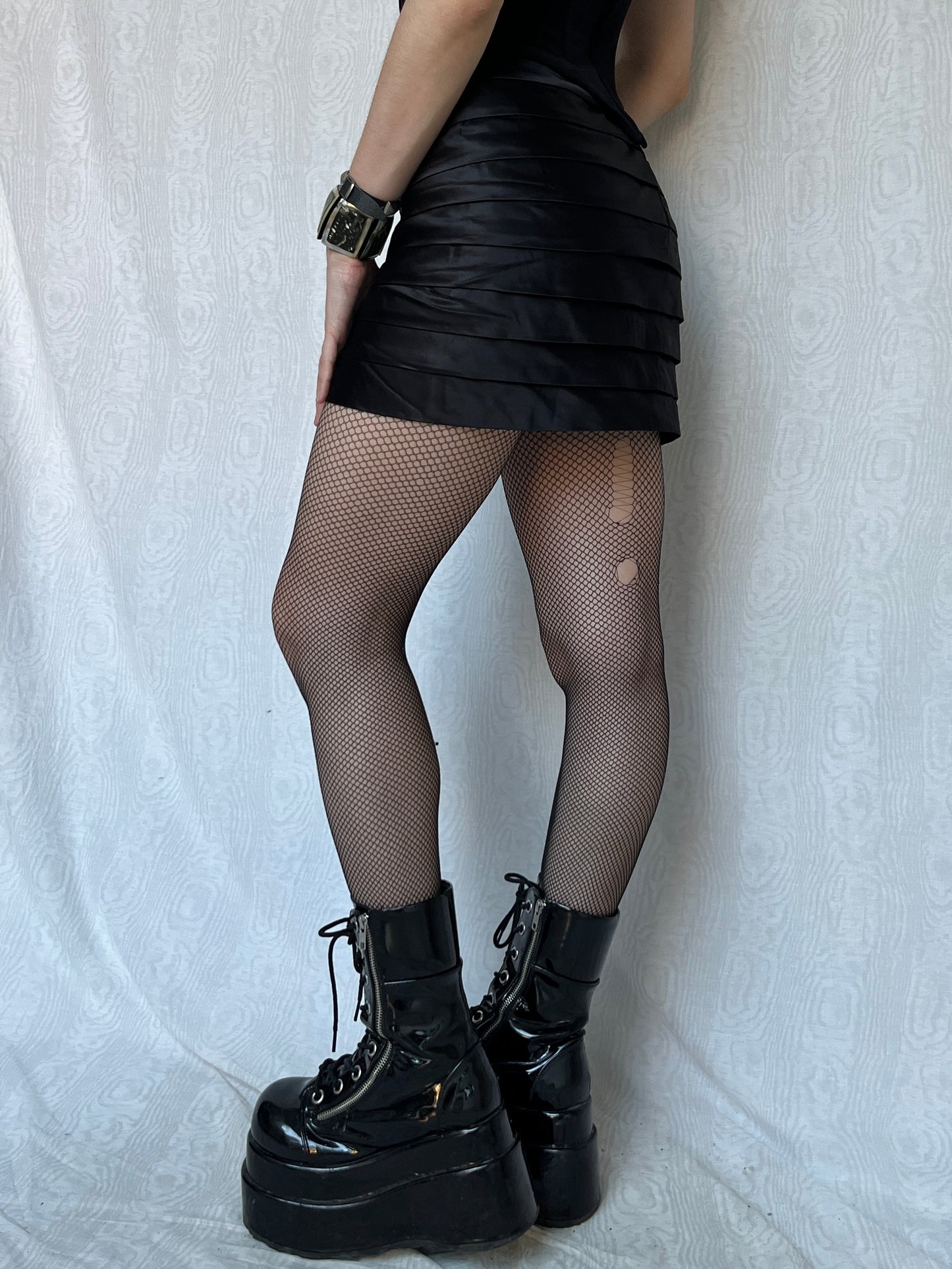 Vintage 00s Clubwear Satin Tiered Black Mini Skirt (S/M)