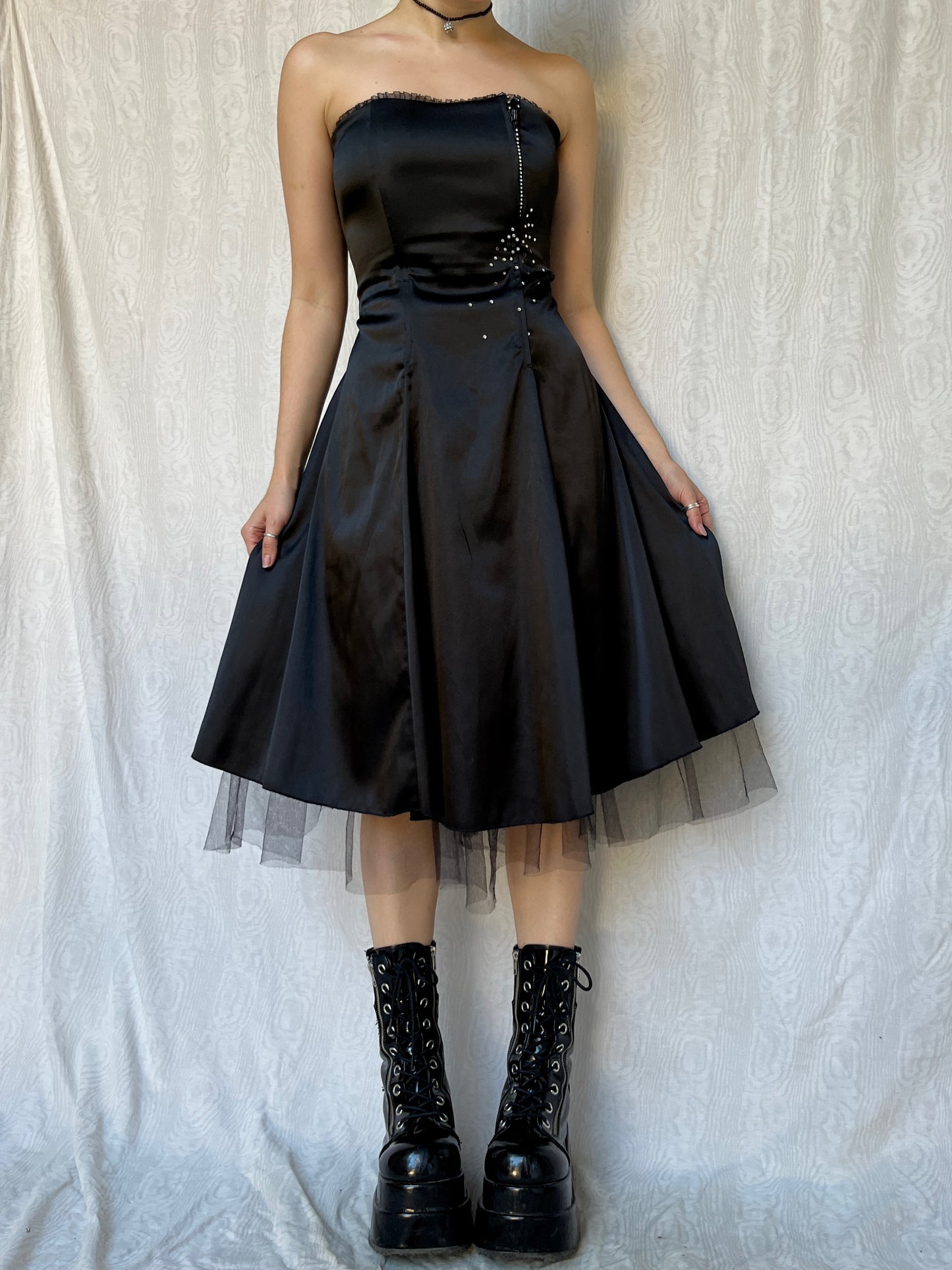 Vintage 00s Gothic Prom Black Dress (M/L)