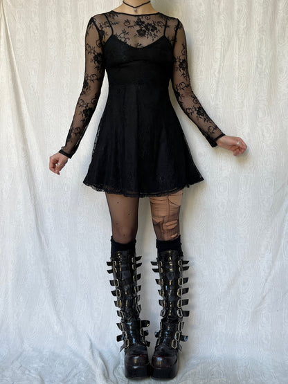 Vintage 00s Gothic Black Lace Mini Dress (XS/S)