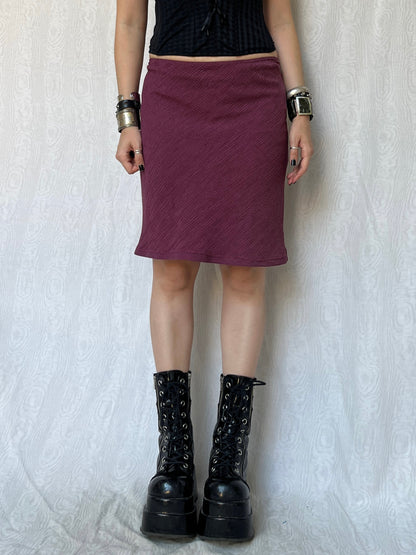 Vintage 00s Downtown Grungy Purple Knee Skirt (S)