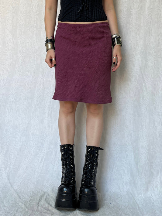 Vintage 00s Downtown Grungy Purple Knee Skirt (S)