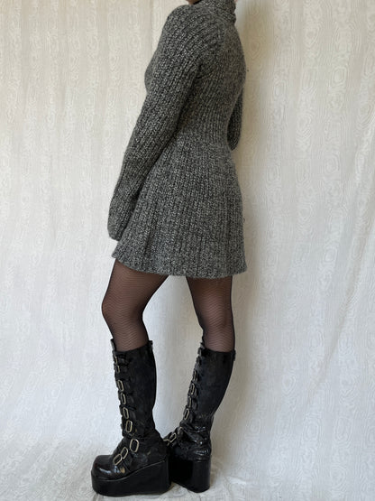 Vintage 00s Downtown Grey Knit Cardigan (M)