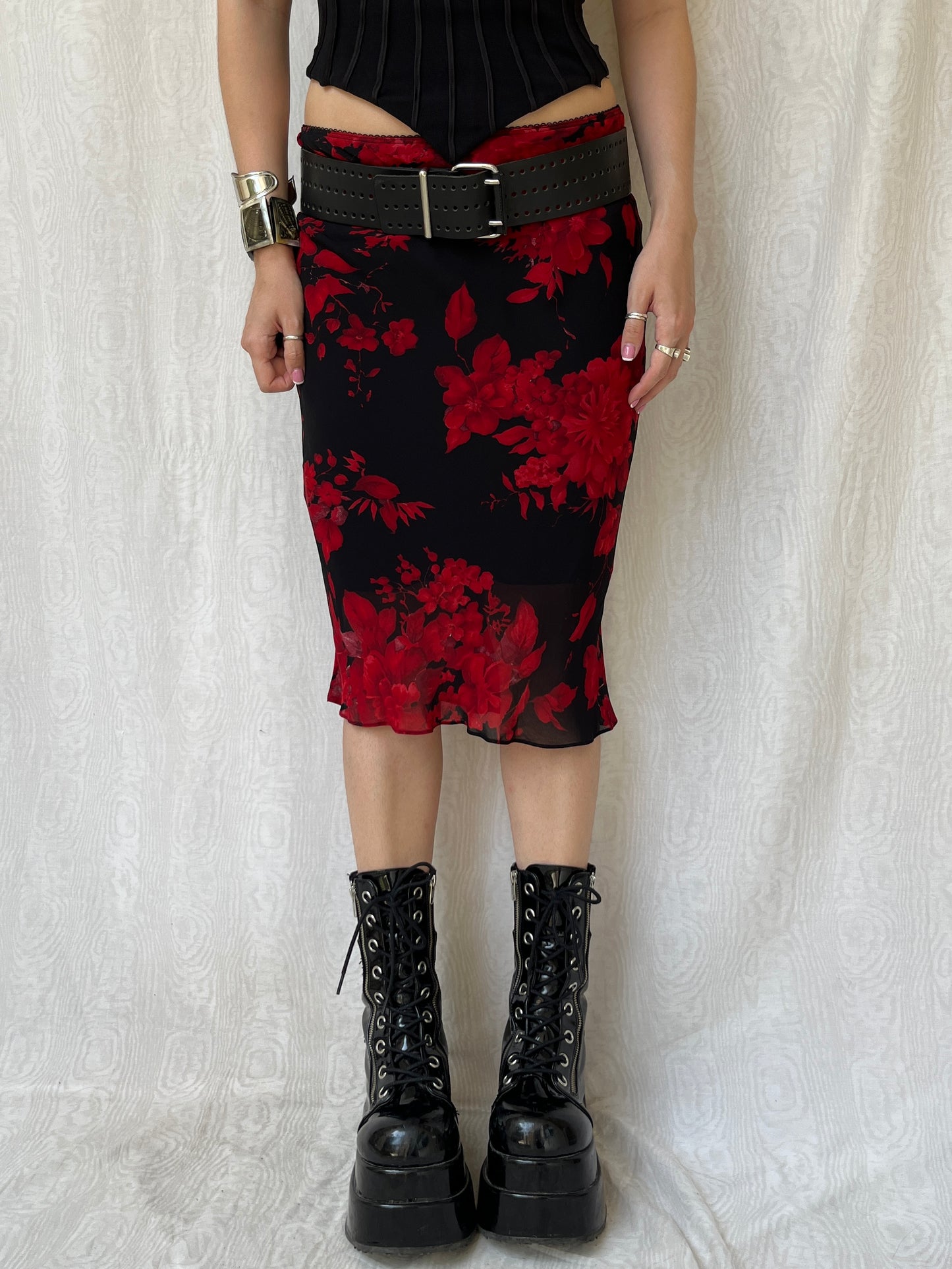 Vintage 90s Dark Romantic Floral Knee Skirt (S)