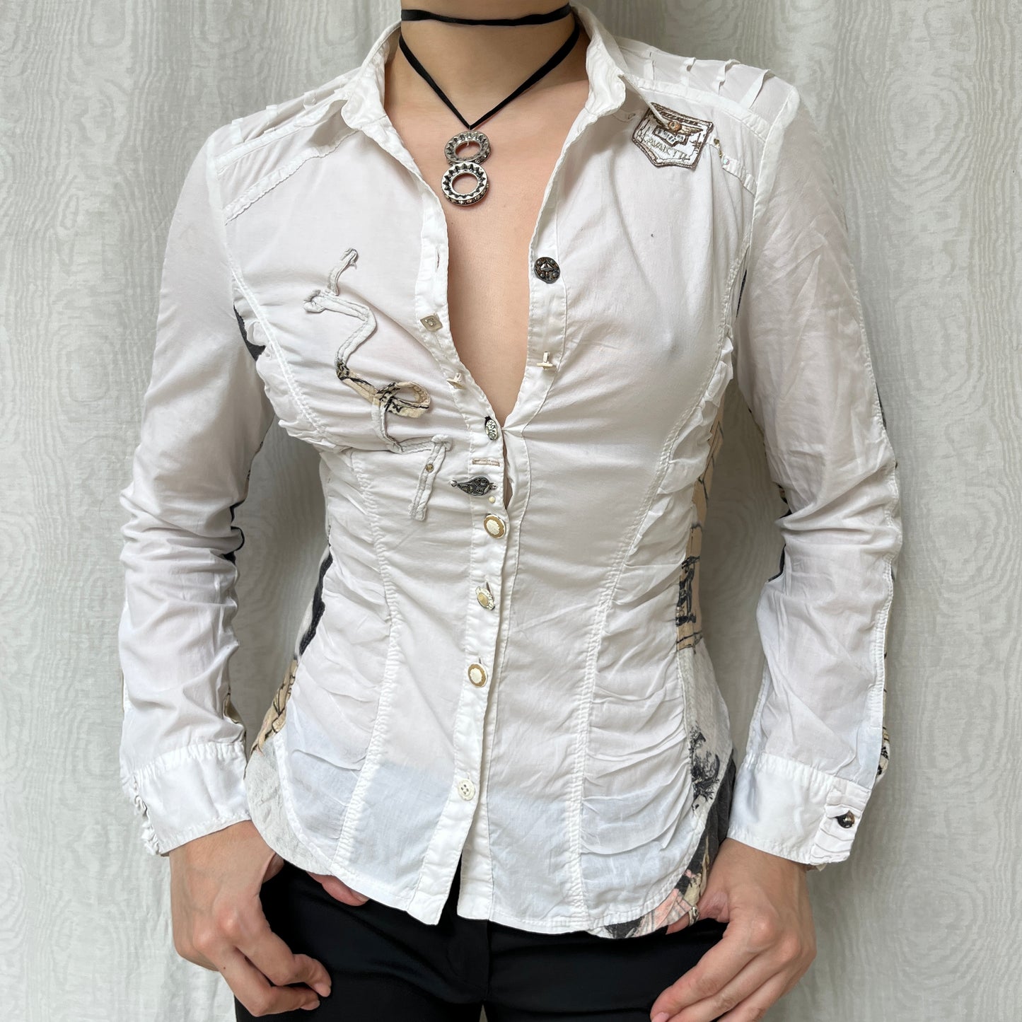 Vintage 00s Eclectic Graphic White Blouse (M)