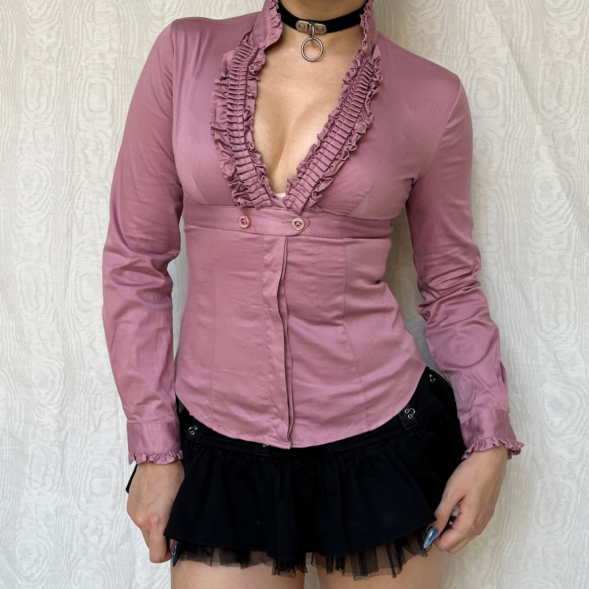 Vintage 00s Coquette Ruffled V neck Blouse Top (S)
