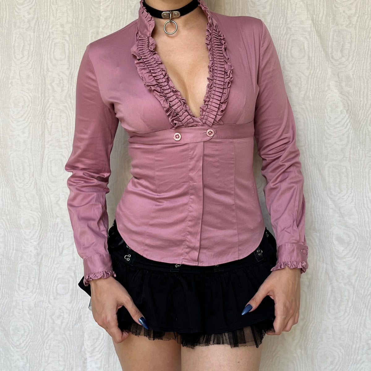 Vintage 00s Coquette Ruffled V neck Blouse Top (S)