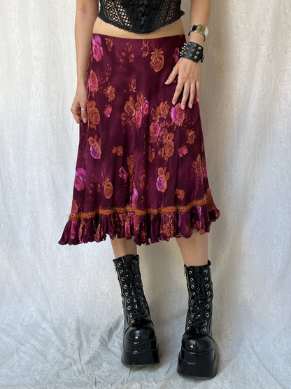 Vintage 00s Whimsigoth Rose Knee Skirt (M)
