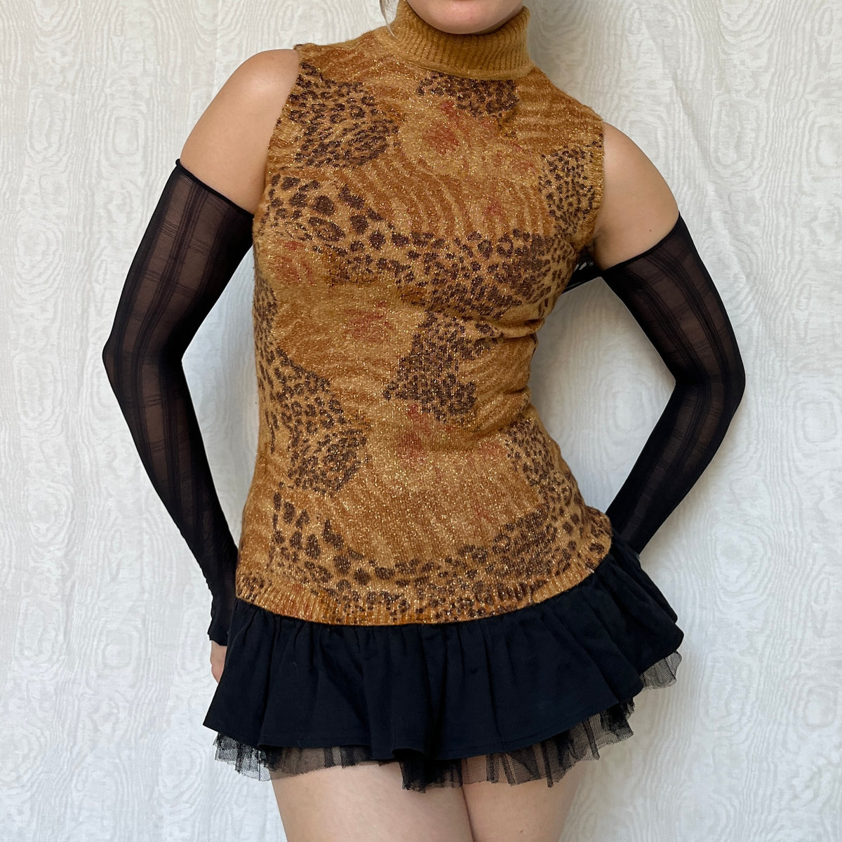 Vintage 00s Eclectic Leopard & Floral Gold Glittery Top (S/M)