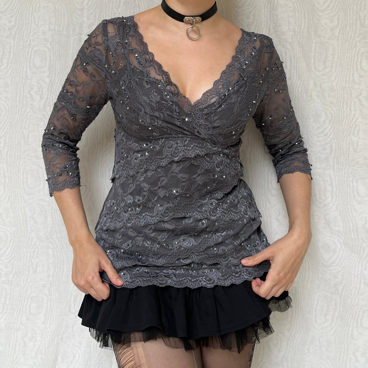 Vintage 00s Coquette Tiered Lace Gray Top (M)