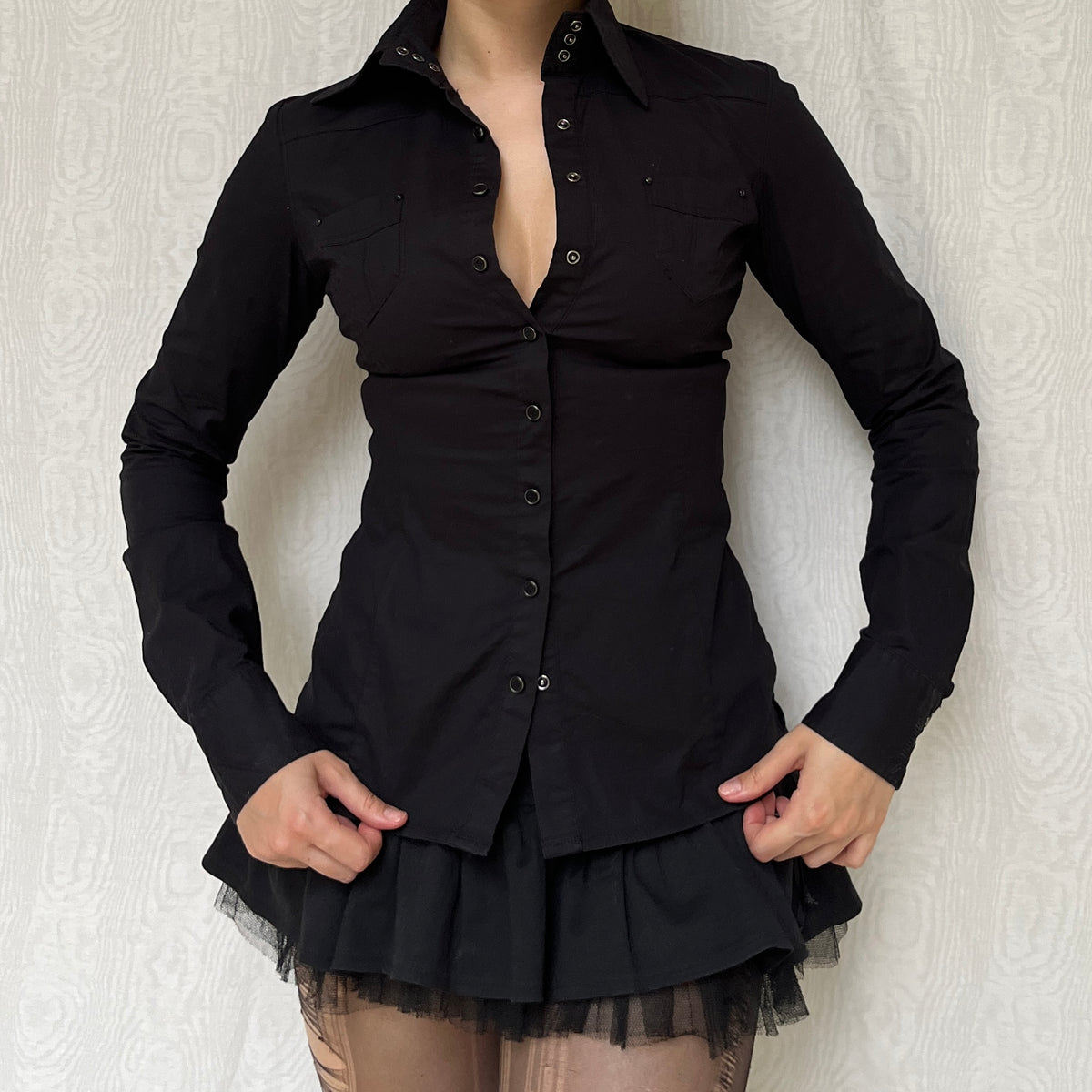Vintage 00s Office Siren Black Button Up Top (S)