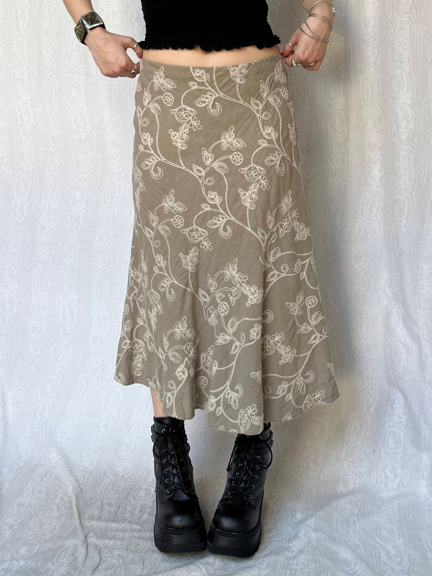 Vintage 00s Fairy Embroidered Maxi Skirt (L)