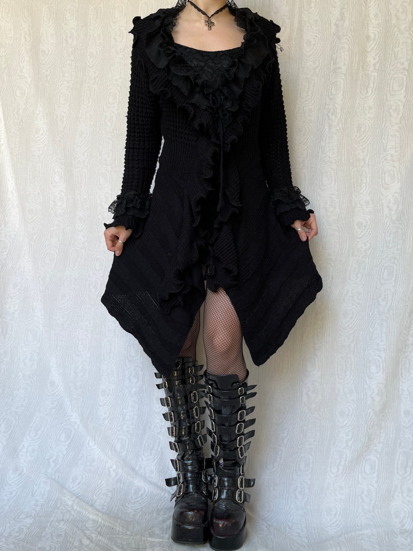 Vintage 00s Gothic Black Knit Cardigan (M-L)