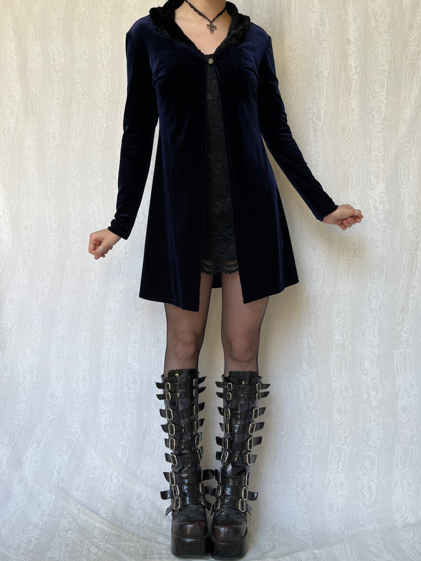 Vintage 90s Romantic Goth Blue Velvet Cardigan (S)