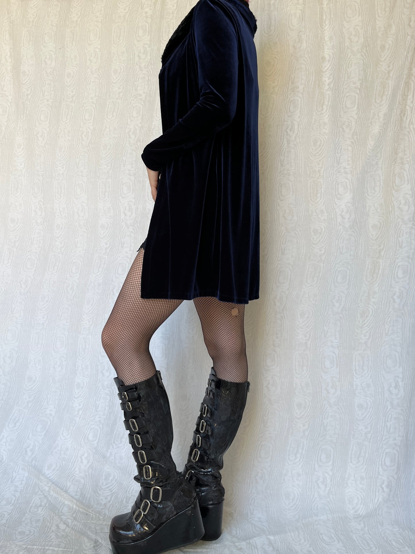 Vintage 90s Romantic Goth Blue Velvet Cardigan (S)