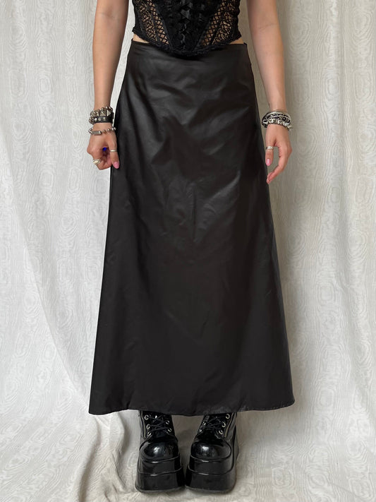 Vintage 00s Goth Shiny Black Maxi Skirt (XS)