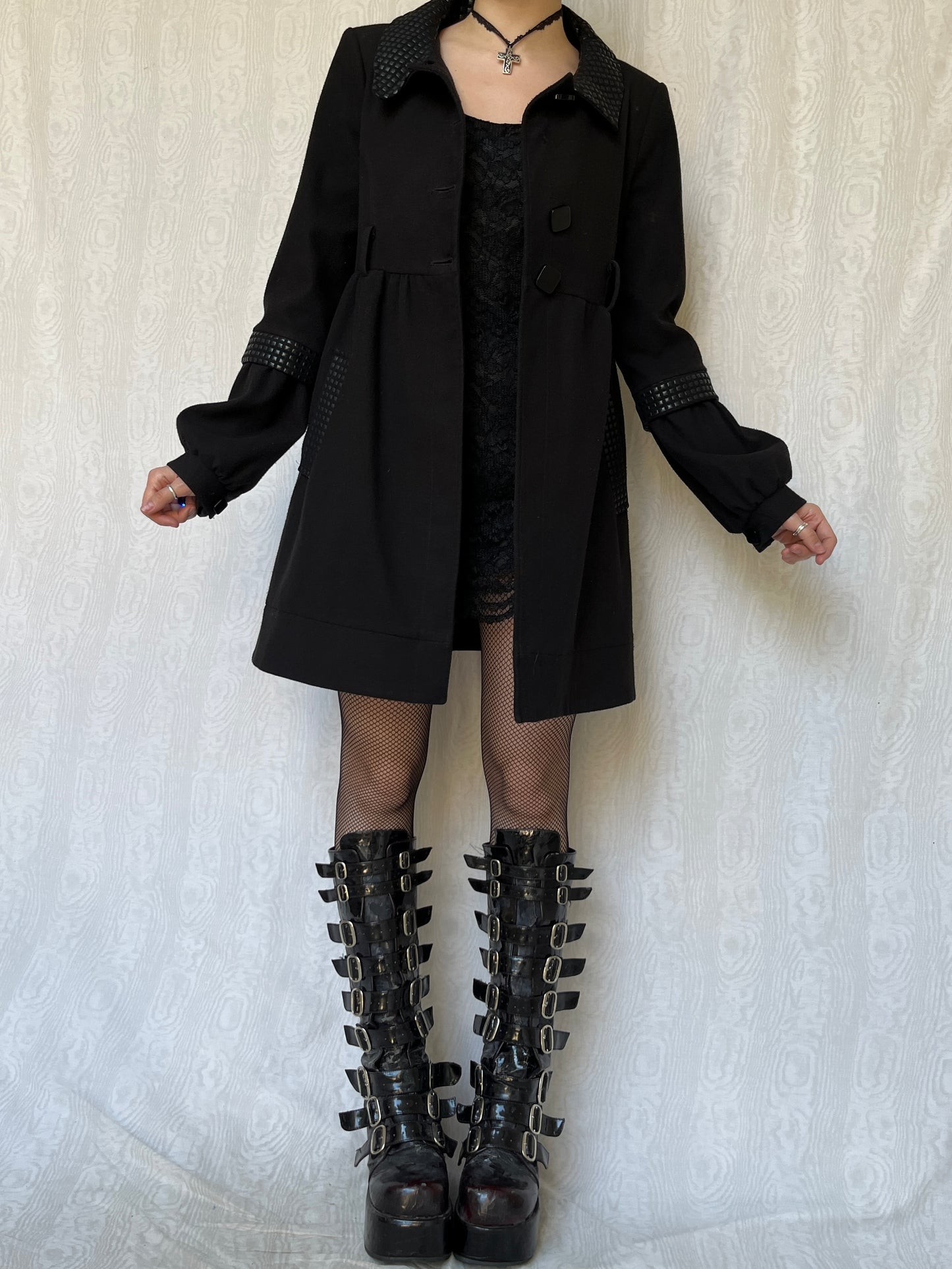 Vintage 00s Eclectic Black Coat (M/L)