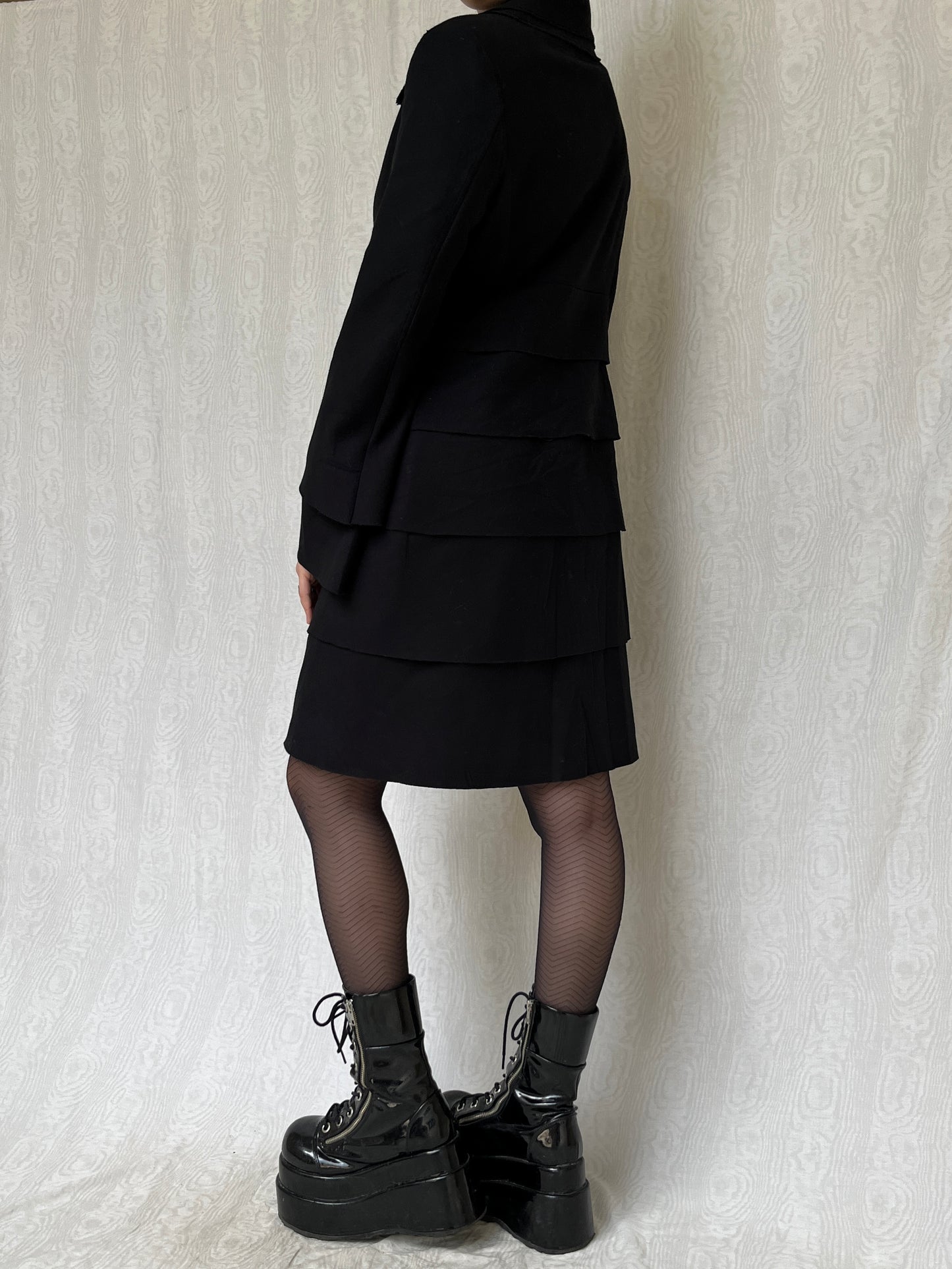 Vintage 00s Black Tiered Wool Coat (M)