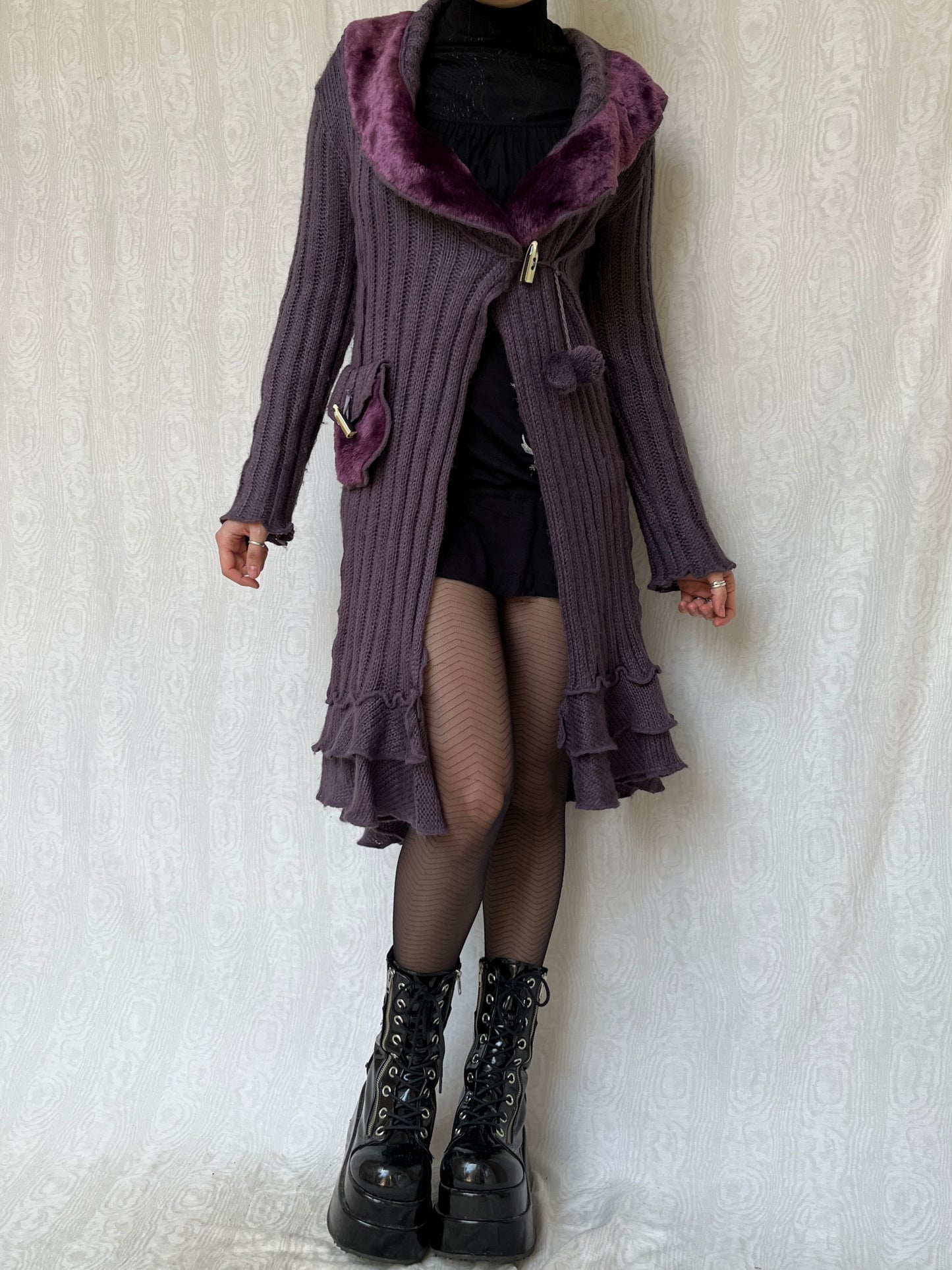 Vintage 00s Whimsigoth Purple Knit Cardigan (S/M)